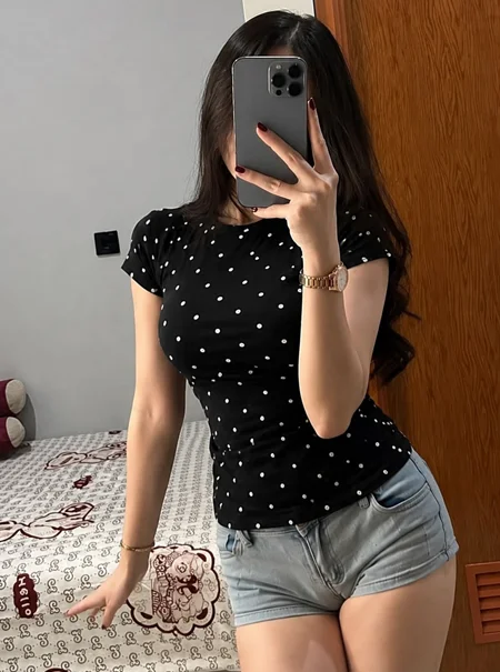 Busty Girl GTB Nagar